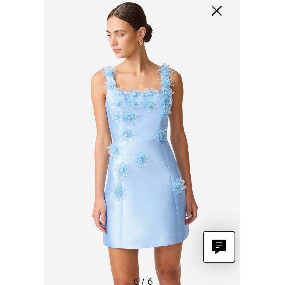 Elliatt Light Blue Floral Applique Mini Dress